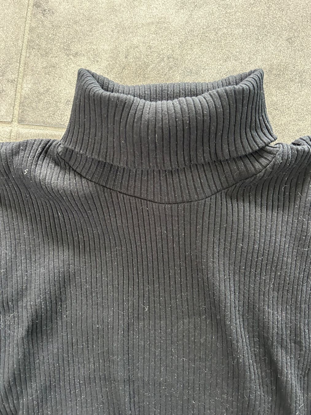 Maglioni & Felpe: Schwarzer Rollkragenpullover Gr. 164/14Y No Way Monday – Usato da Wohlen b. Bern venduto da Beppe99 1