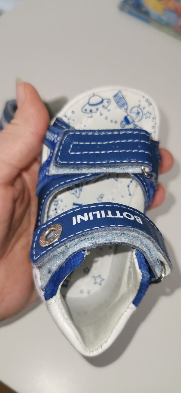 Scarpe per ragazzi: Lauflernschuhe Gr. 18 – Usato da Winterthur venduto da Katyakaterina 4