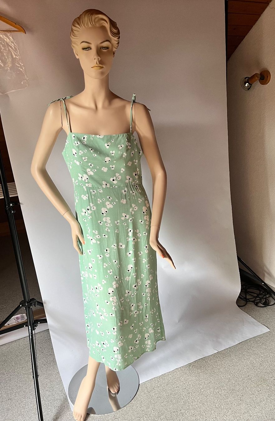 Kookai Kleider: Sommerkleid Kookai, Grösse 42 – Neu und originalverpackt aus Rudolfstetten von gst_g7xl