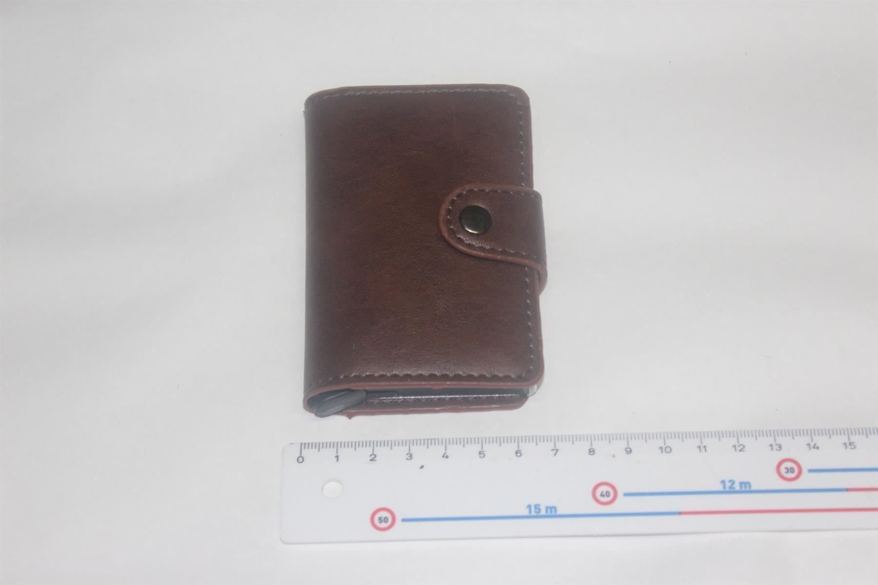 Brieftaschen: Leder RFID Kredit Kartenetui Restposten – Neu (gemäss Beschreibung) aus Kirchdorf AG von Lionstein 1