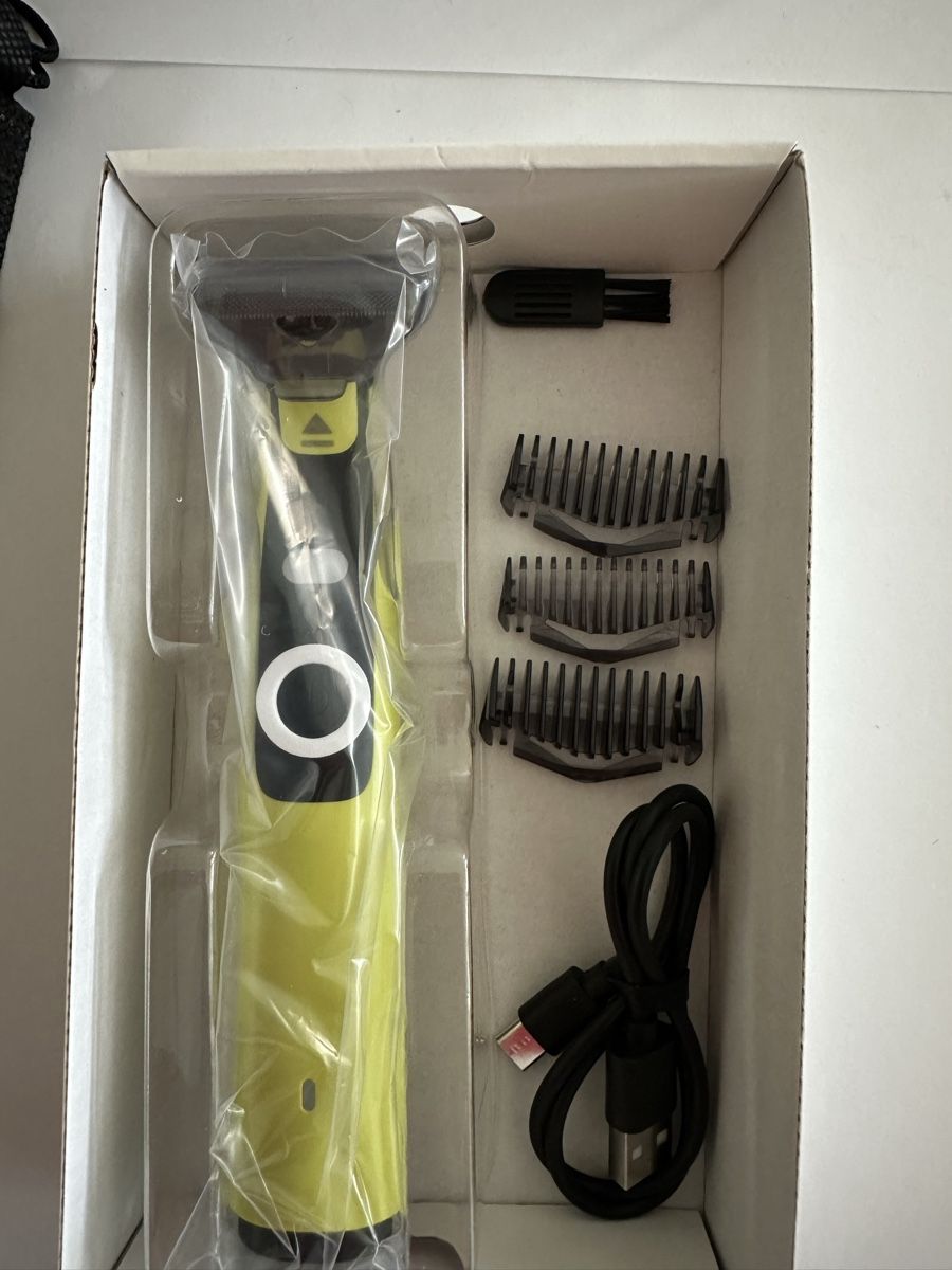 Rasoi & Lamette da barba: Elektrischer Rasierer Pixrazz T1  – Nuovo e nell'imballaggio originale da Kloten venduto da digi-Galaxy 4