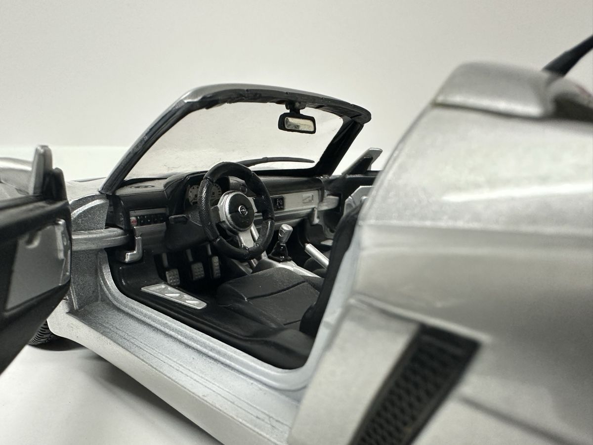 Maisto Modellautos: Opel Speedster 1:18, silber, Maisto – Gebraucht aus Zofingen von  5