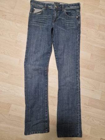 Schöne Armani Jeans Grösse 26