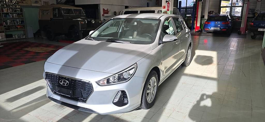 Automobili: Vds Hyundai i30 automatique – Usato da Gingins venduto da GSG1276 2