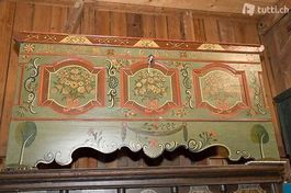 Barocktruhe bemalt, grün Töne,  Schloss