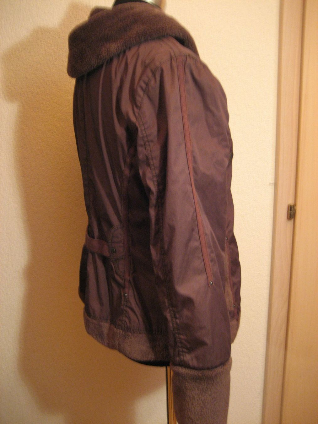 Nile Giacche: Veste Nile réversible taille M – Nuovo (secondo la descrizione) da Delémont venduto da marryb 2