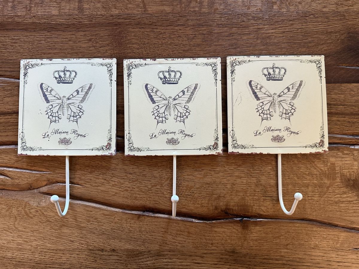 Eisenwaren: 3 Shabby Chic Blechaufhänger – Neu (gemäss Beschreibung) aus Niederrohrdorf von Sharna