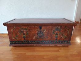 Antike Schweizer Truhe, Barbara Eggenberger 1850, Unikat