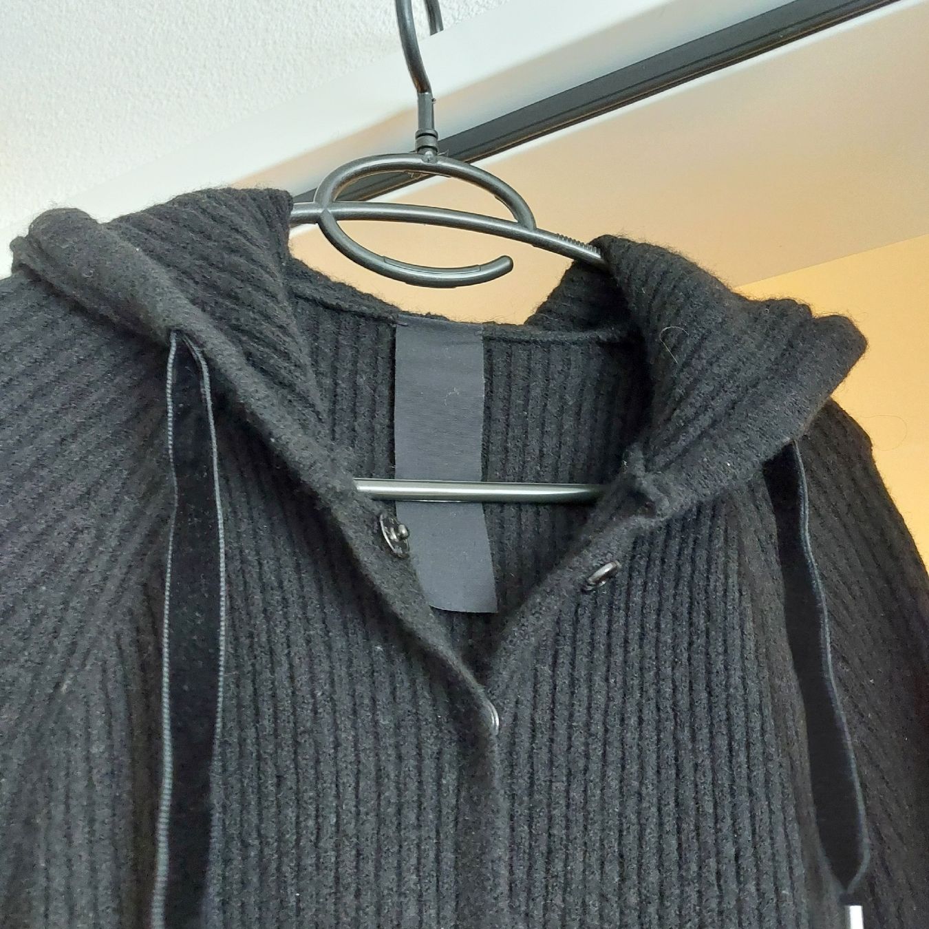 Rundholz Giacche: Rundholz Wolljacke mit Kapuze – Usato da St. Gallen venduto da ostschweiz123 2