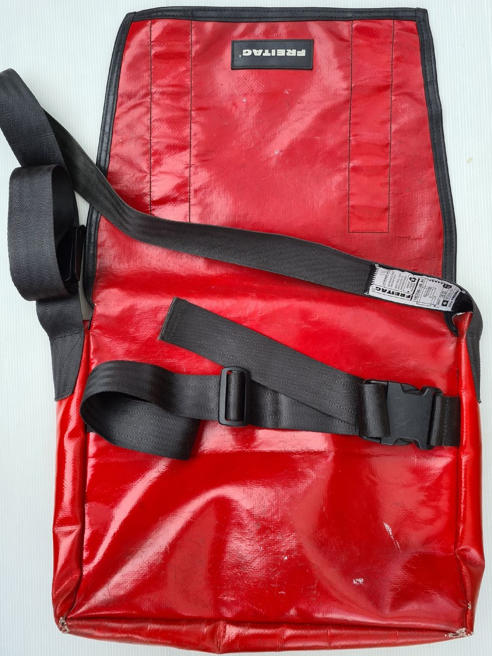 Freitag Borse: Freitag Tasche Rot Serie G5.1 – Usato da Münchenstein venduto da vitalfit 4