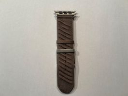 Apple Watch Armband En Mer: Dog Beige – Titan-Look – 49/46