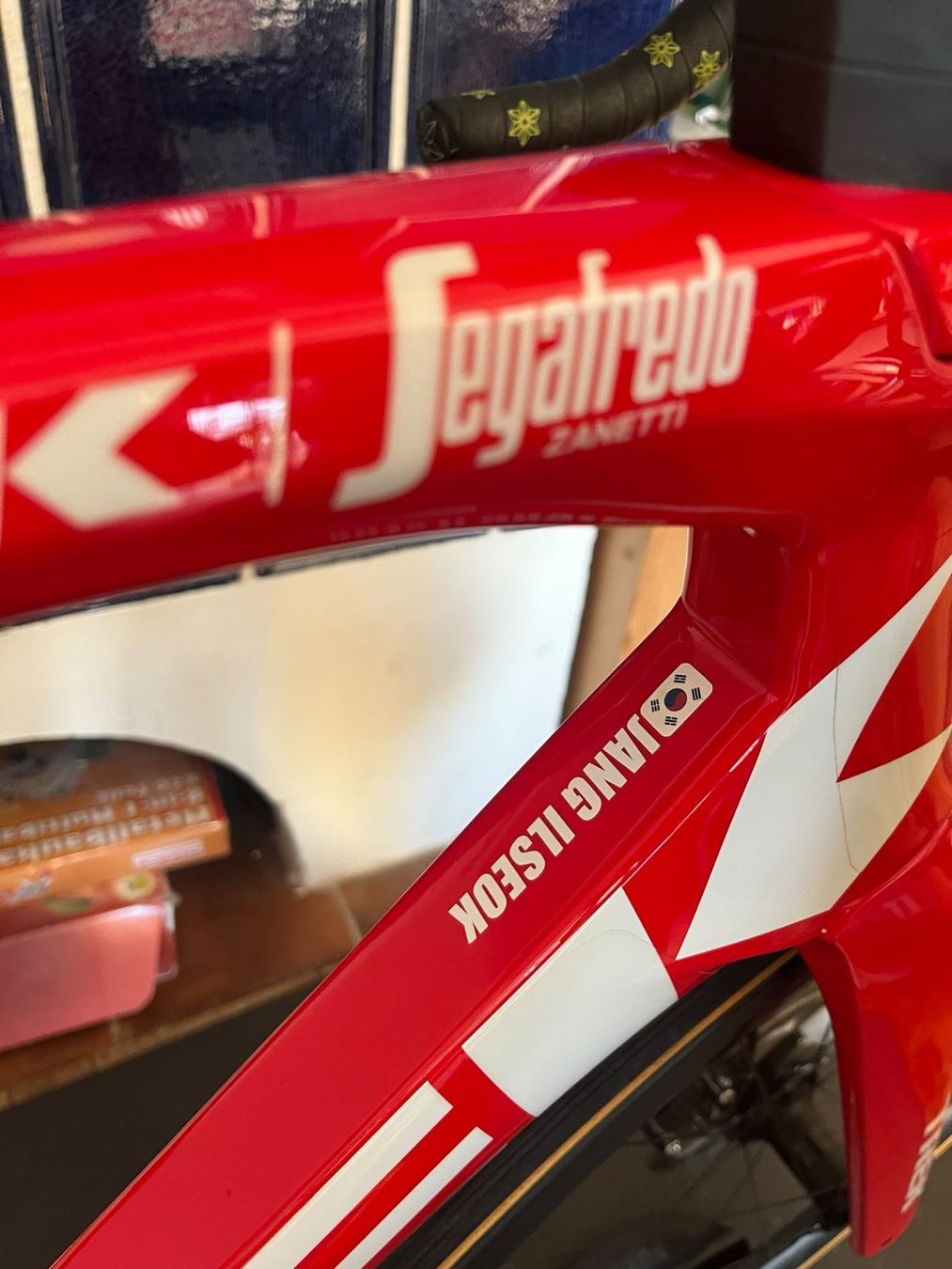 Trek Biciclette: Trek Madone Gen.6 – Nuovo (secondo la descrizione) da Etzwilen venduto da simonchamberlain 6