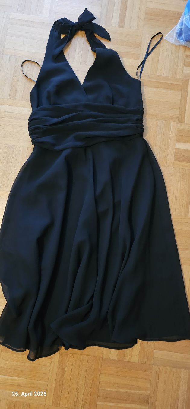 C&A Kleider: Schickes, elegantes, schwarzes Neckholder Kleid – Neu (gemäss Beschreibung) aus Kriens von angelaruediger 1