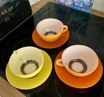 Tasses et sous-tasses vintage