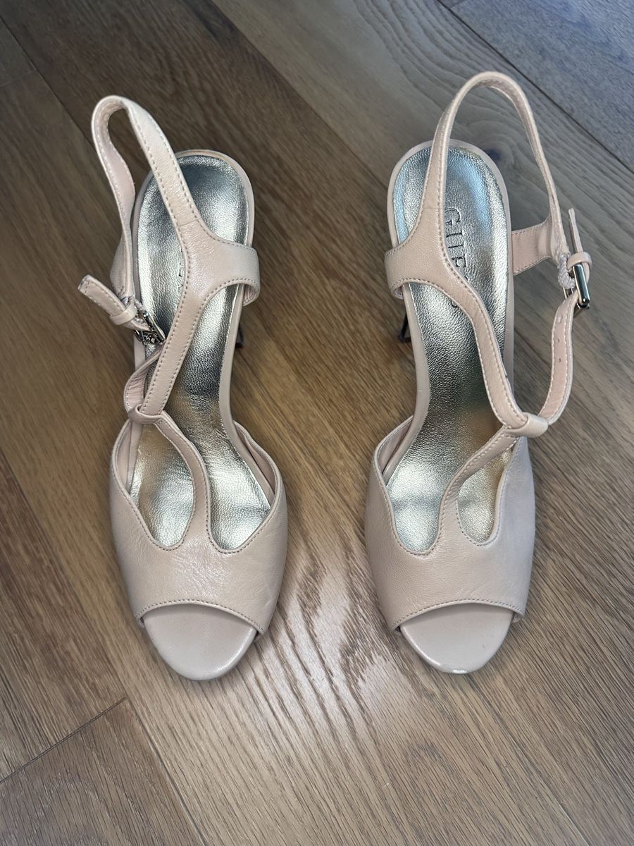 Guess Chaussures femmes: Guess Schuhe 37 – Neuf (Voir description) à Pfaffhausen par Klaras_second_hand 3