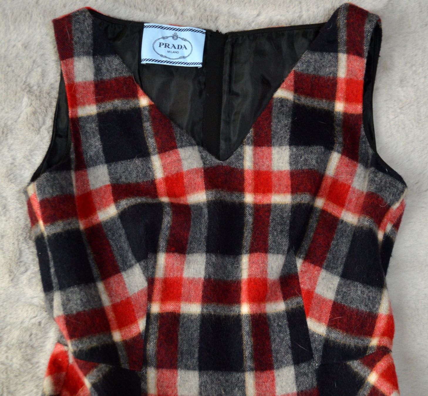 Prada Vestiti: Prada Kleid / Robe .40   Wolle / laine – Usato da Collonges venduto da Auganien 5