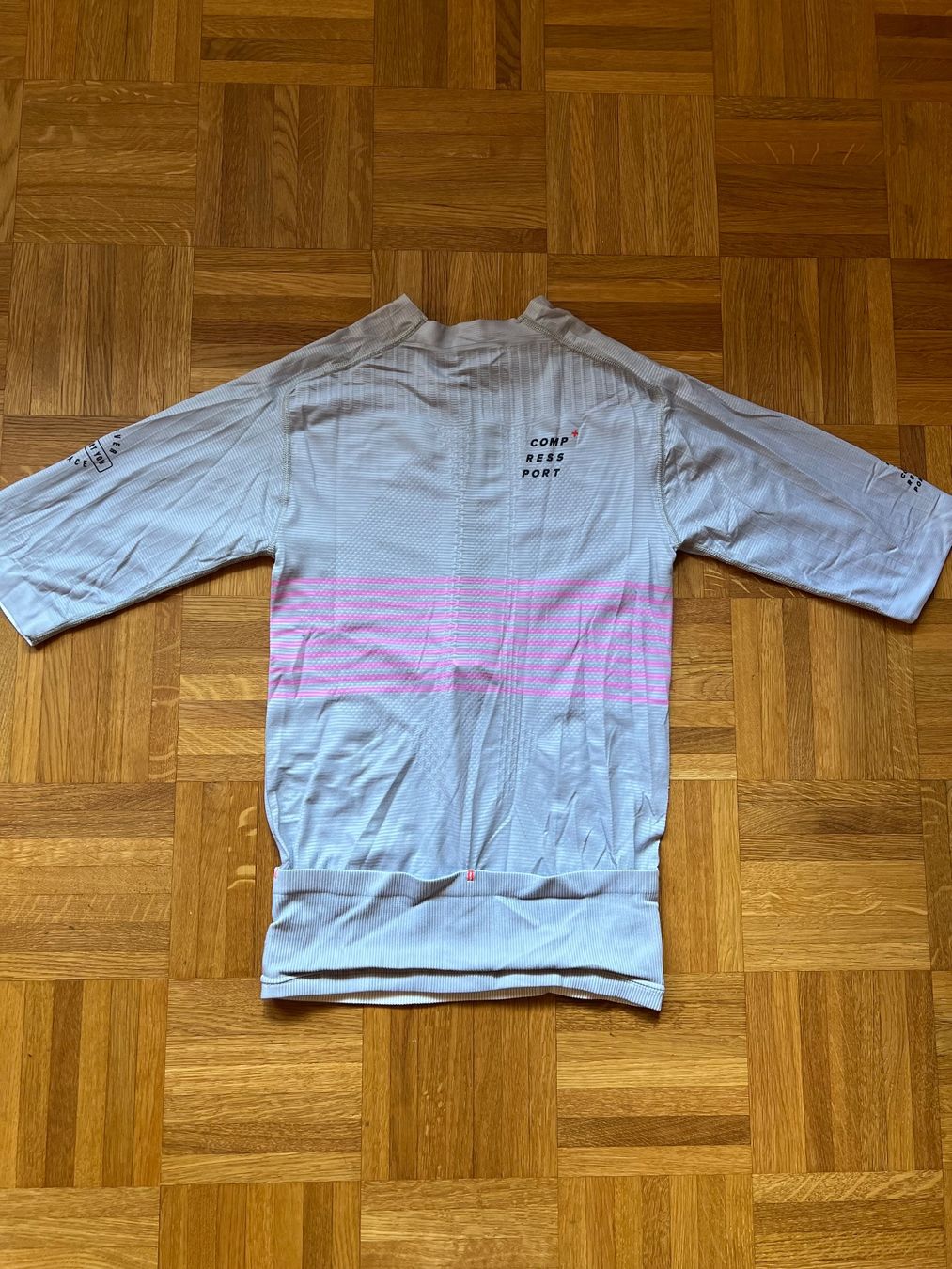 Compressport Top: Compressport Trail Postural Top (Neu) – Nuovo (secondo la descrizione) da Grindelwald venduto da Bianchi21 1
