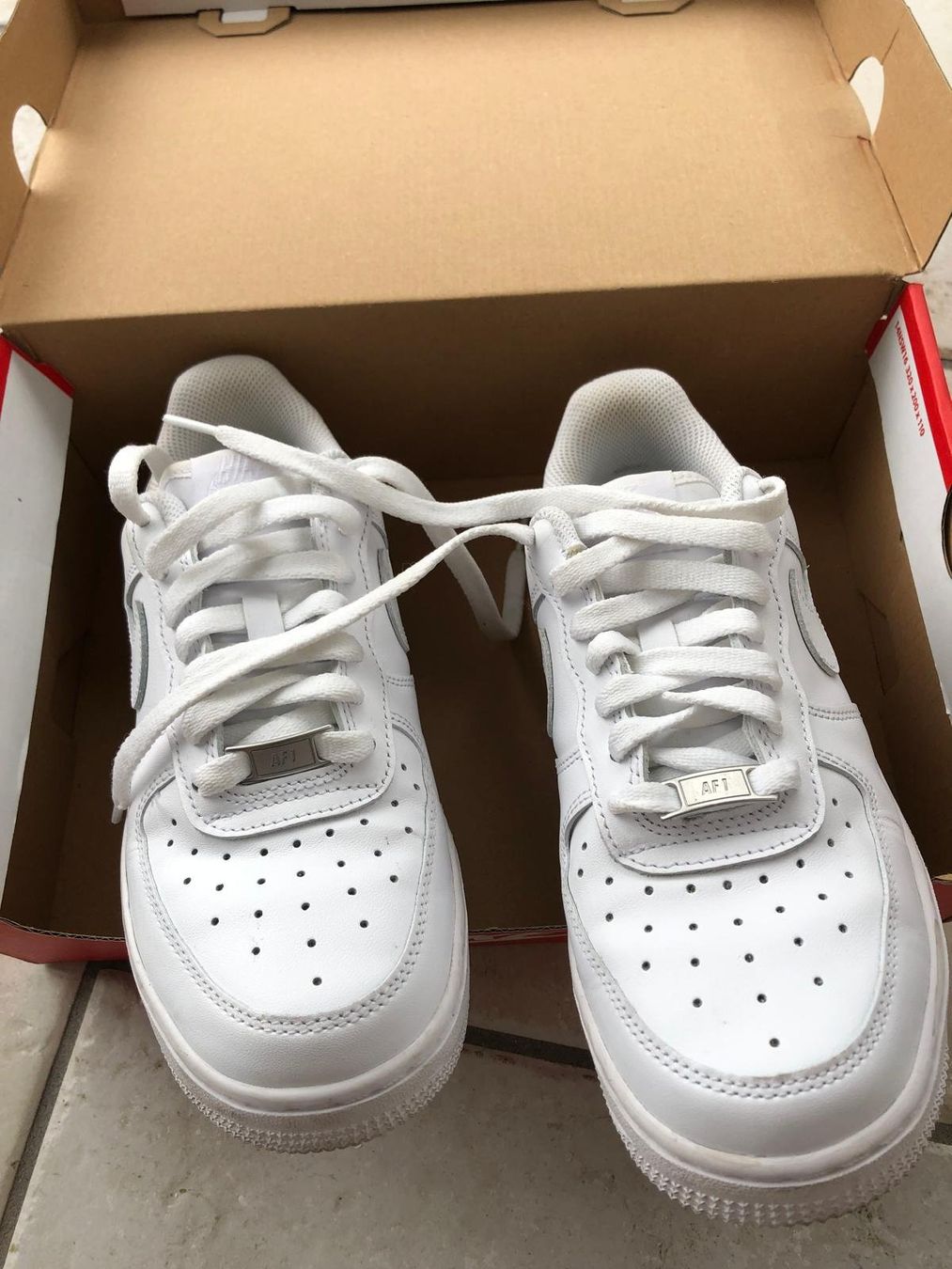 Nike Damenschuhe: Nike Air Force 1 Weiss 38 – Neu (gemäss Beschreibung) aus Spreitenbach von Webtempel