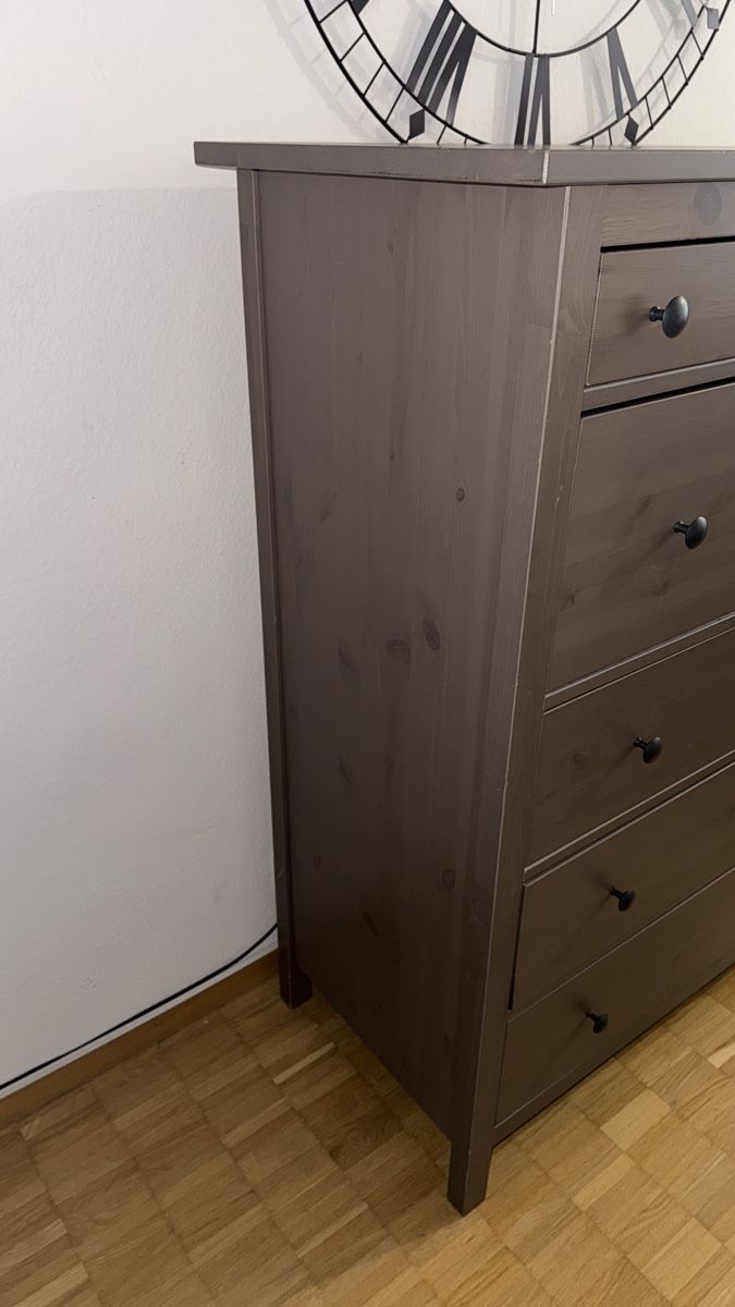 Cassettiere: Graue Hemnes Kommode mit 6 Schubladen – Usato da Wald ZH venduto da nes_7lgm 5