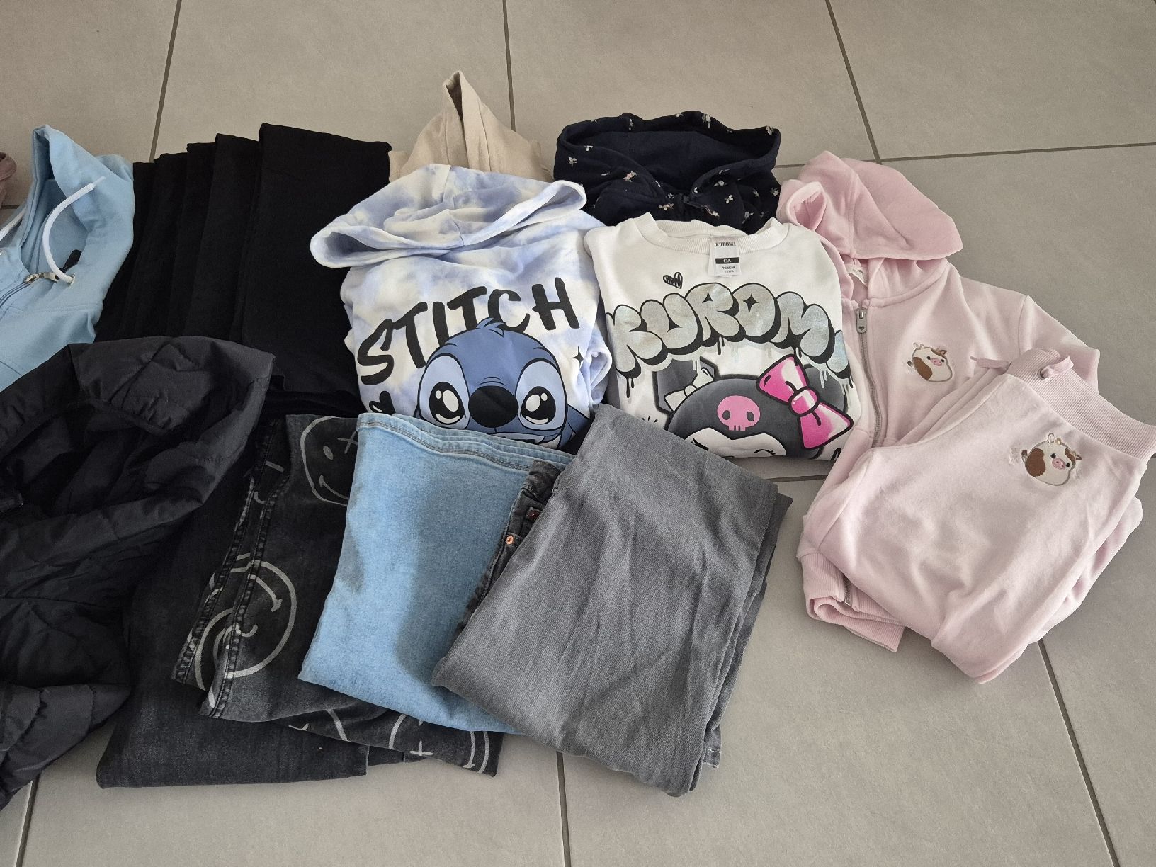 Ensembles coordonnés: Kinderkleider Gr. 146/152 – D'occasion à Wauwil par sil_gh9d 2