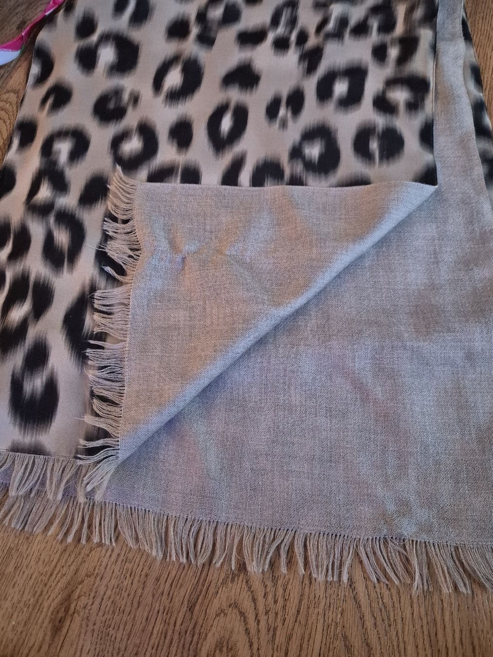 Foulards, Tücher & Schals: Cashmere Schal – Neu (gemäss Beschreibung) aus Davos Clavadel von ste_9qdw 1
