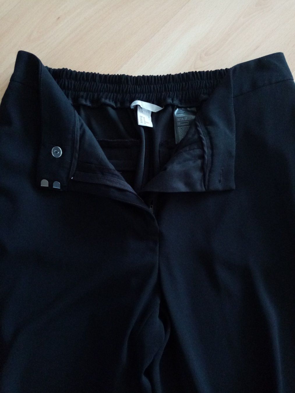 Hosen: Frauen Elegante Hose gr. 44 – Neu (gemäss Beschreibung) aus Schöfflisdorf von nun_zr8r 1