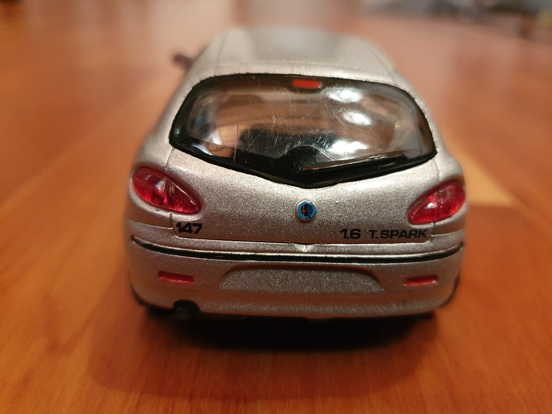 Alfa Romeo Modellini d'auto: Alfa 147 Massstab 1:32 – Usato da Triesen venduto da platzproblem1 3
