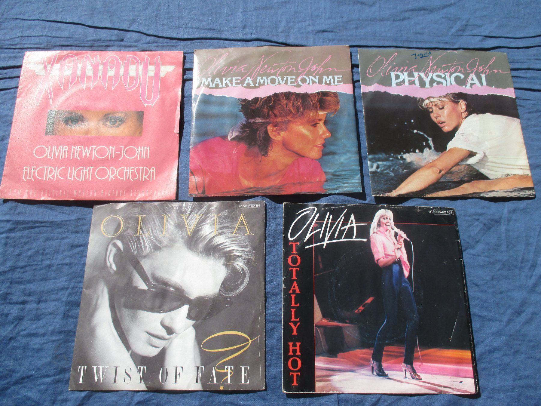 Vinyles: lot de 5 disques Olivia Newton John – D'occasion à Colombier NE par Nevenma