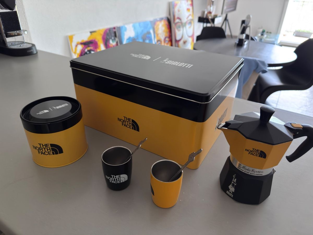 Macchine per caffè & Macchine per espresso: Cafetière The North Face x Bialetti – Usato da Belmont-Lausanne venduto da Michelle_Srdr_ 1