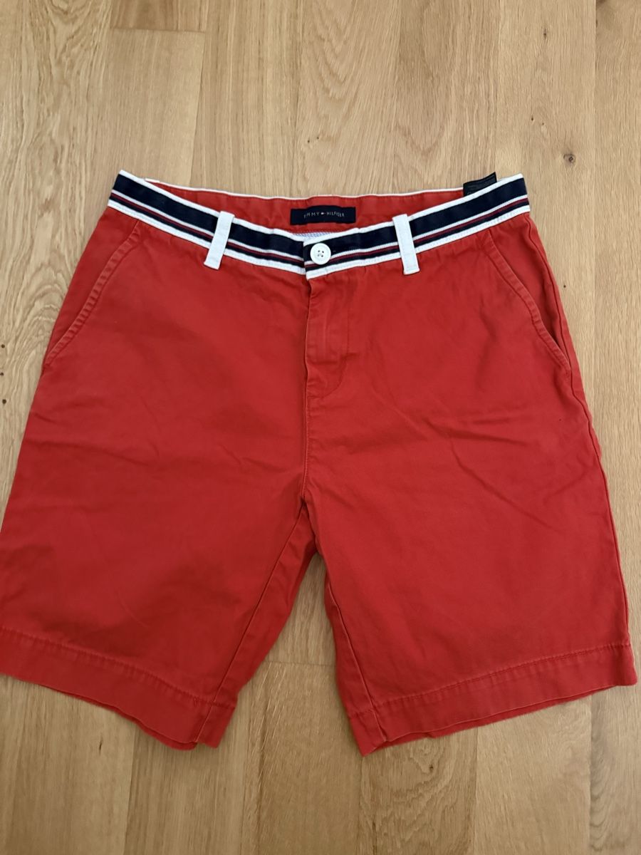 Tommy Hilfiger Pantalons: Tommy Hilfiger Männer Shorts – D'occasion à Würenlos par Alex0406