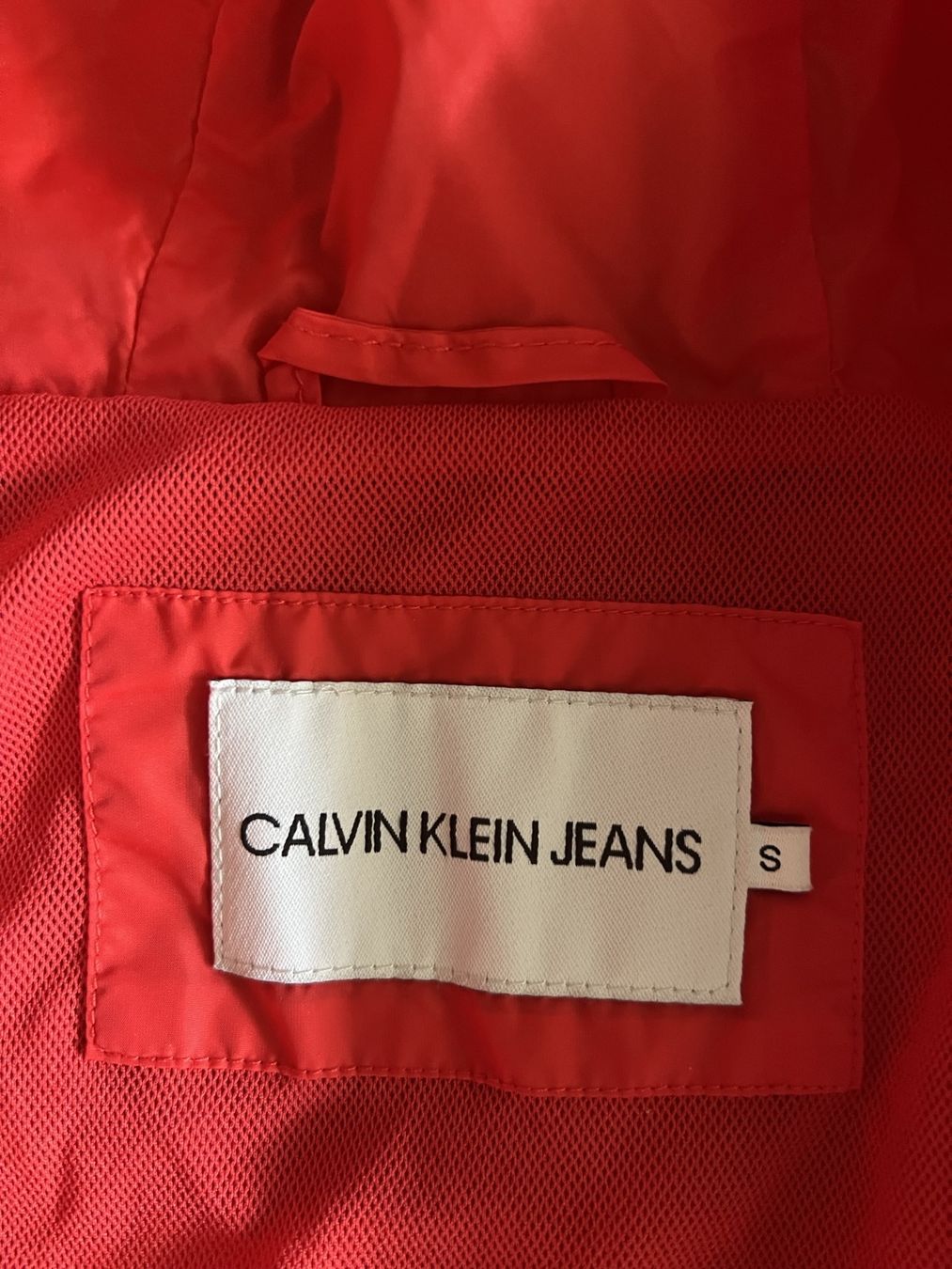 Jacken: Jacke von Calvin Klein, rot, Gr. S – Gebraucht aus Luzern von mutega 4