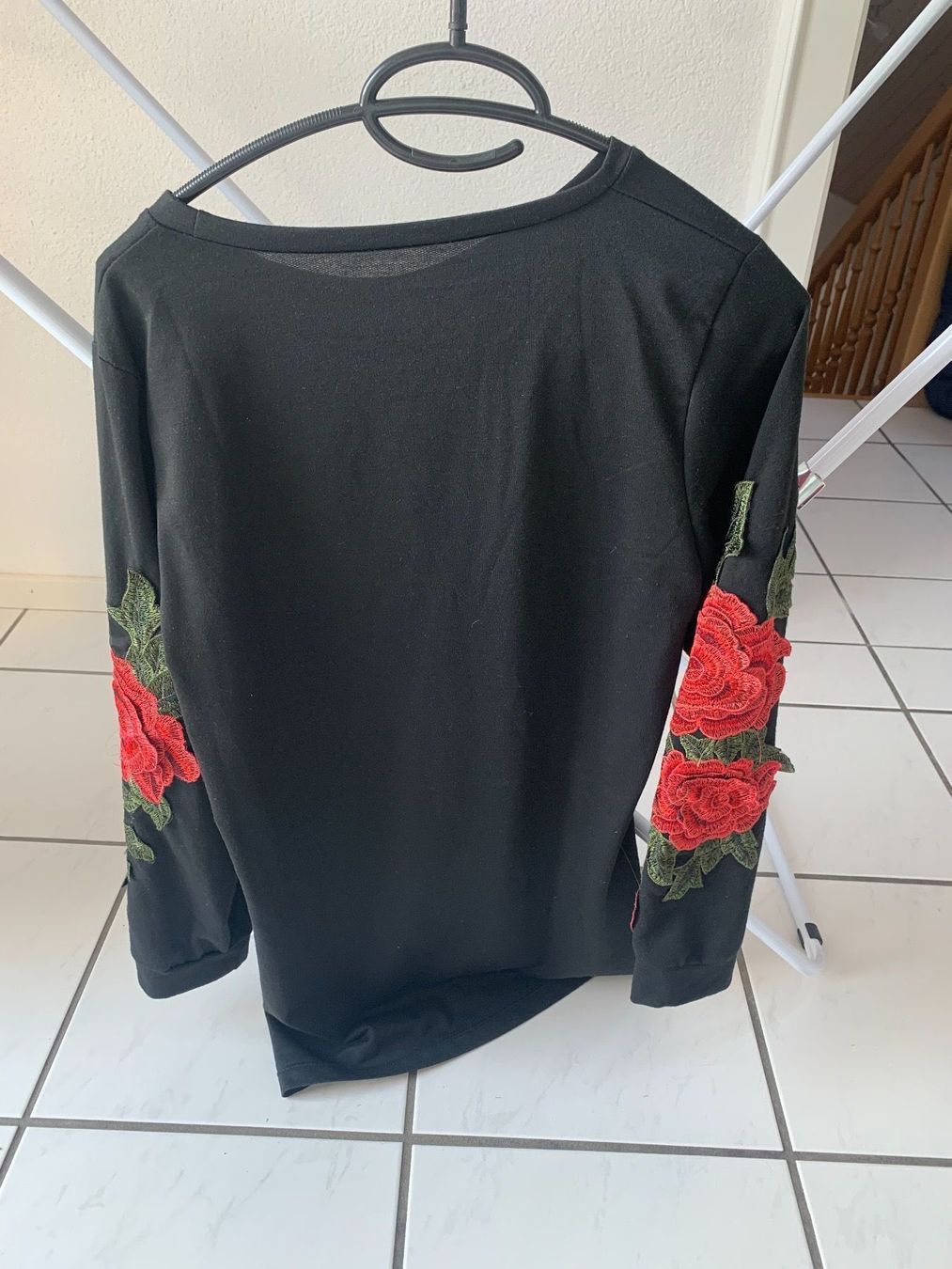 Kleider: NEU Stoffkleid mit Blumenmuster, Gr. M – Neu (gemäss Beschreibung) aus Einsiedeln von important__ 2