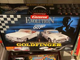 Boîte Carrera Evolution Goldfinger 007 1/32 (No Scalextric)