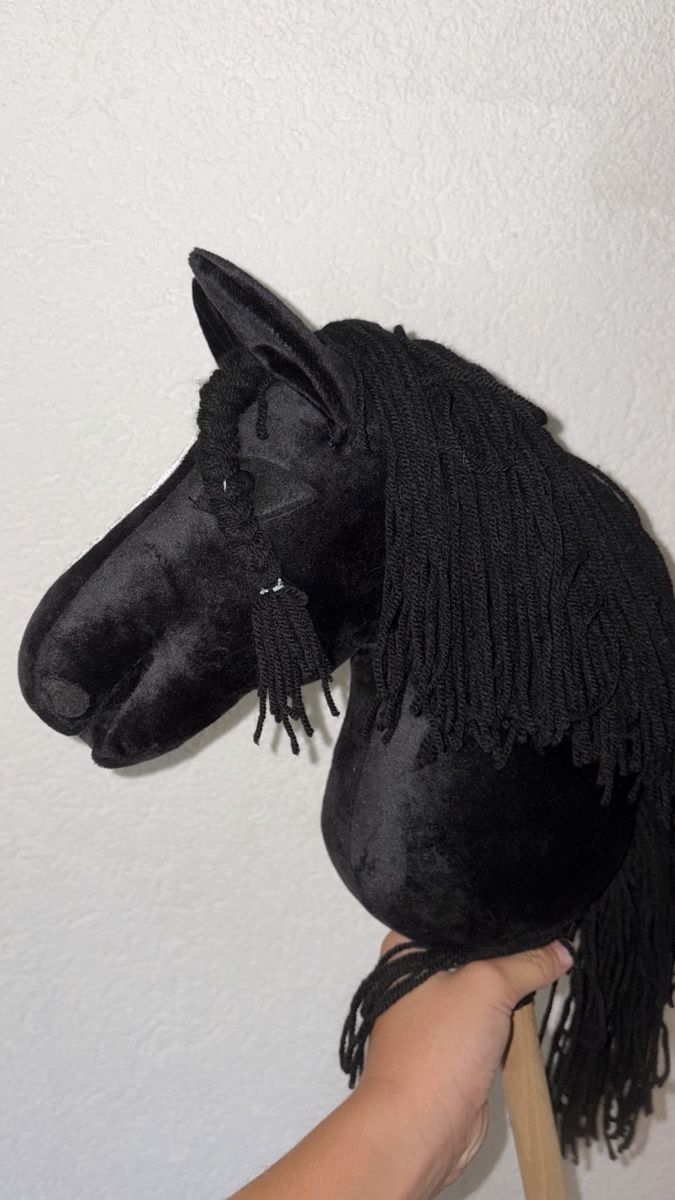 Giocattoli: Hobby horse  – Nuovo (secondo la descrizione) da Châtillens venduto da marmotte101