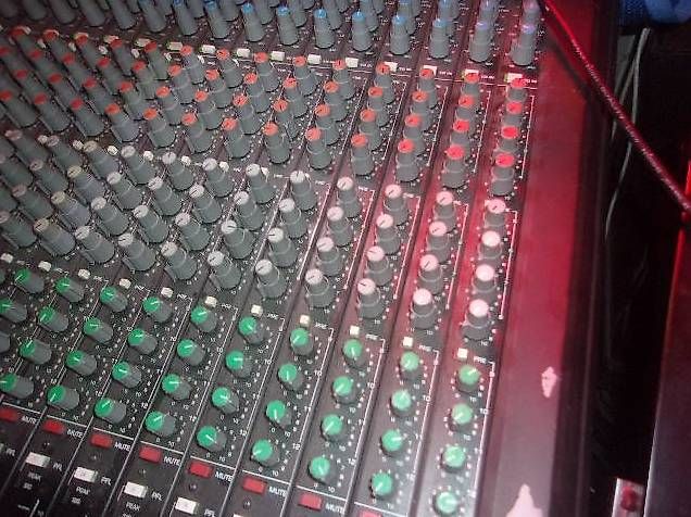 Console di mixaggio: Crest Century Desk – Usato da Brittnau venduto da hei_7jdk 2