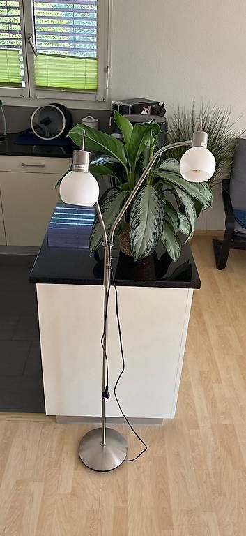 Lampen: Stehlampe/Leselampe – Gebraucht aus Grosswangen von mic_sd6z