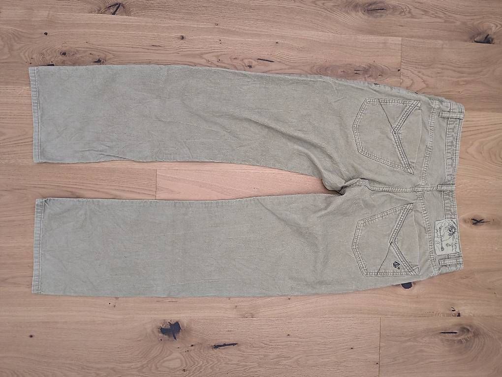 Pantalons: Volcom Cord Hose Grösse 32 – D'occasion à St. Gallen par eisor 2