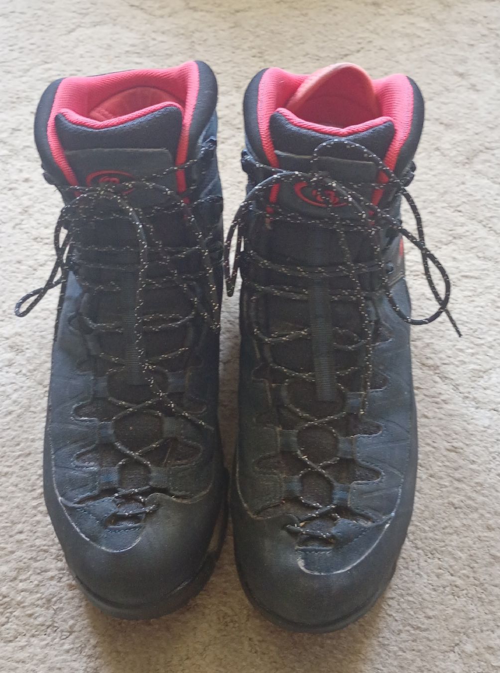 Herrenschuhe: Wanderschuhe Gr. 42 – Gebraucht aus melchtal von strickerin 1