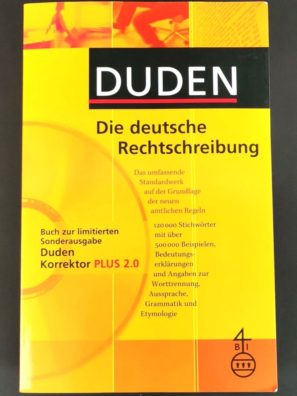 Libri: DUDEN - Die deutsche Rechtschreibung – Usato da Schaffhausen venduto da Restwert_SH