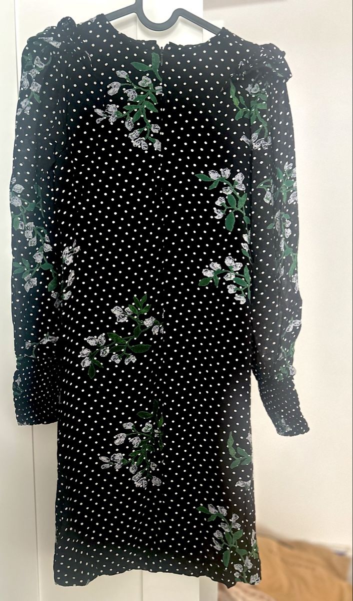 Ganni Vestiti: Ganni Kleid, Grösse 34, Schwarz mit Blumen – Usato da St. Gallen venduto da avl_k5my 3