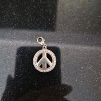 Charm Peace, 925