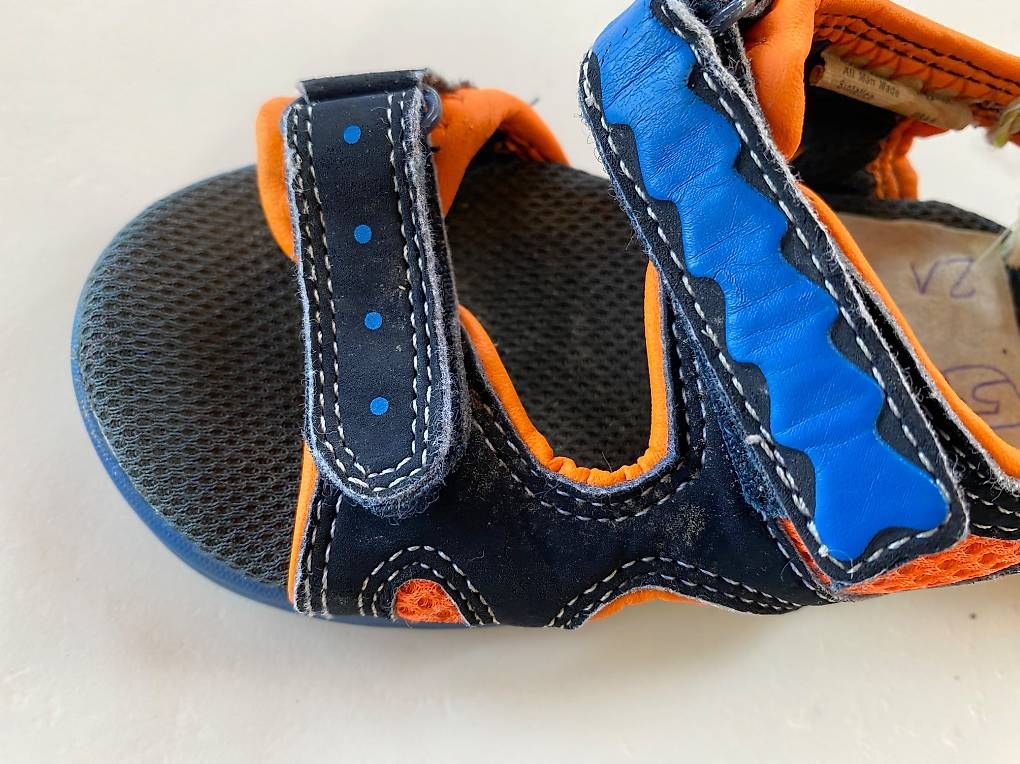 Scarpe per ragazzi: Sandale Grösse 21 – Usato da Wagen venduto da 20Ricola18 3