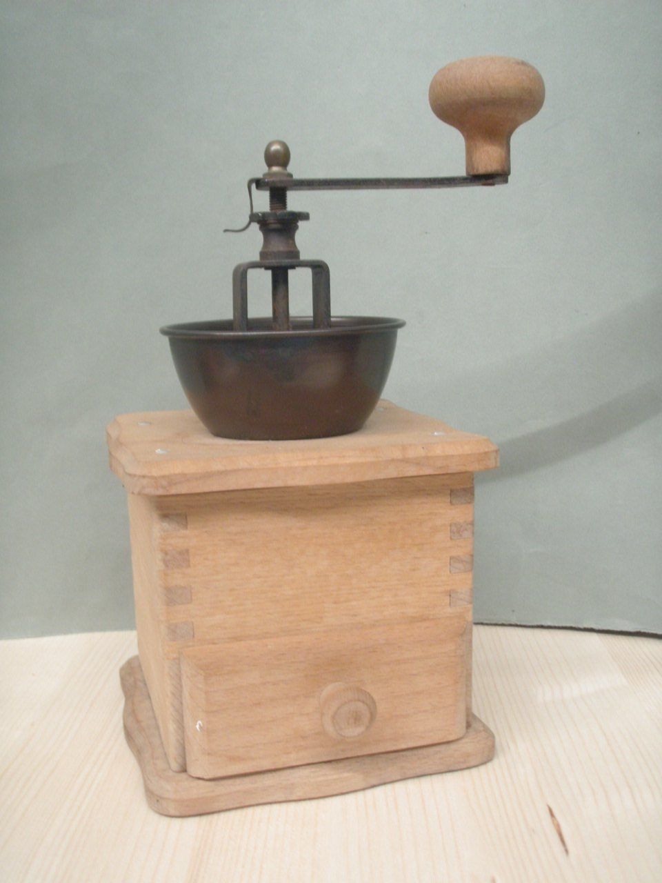 Elettrodomestici da cucina: Kaffemühle aus Holz – Usato da Rohrbach venduto da chri2009