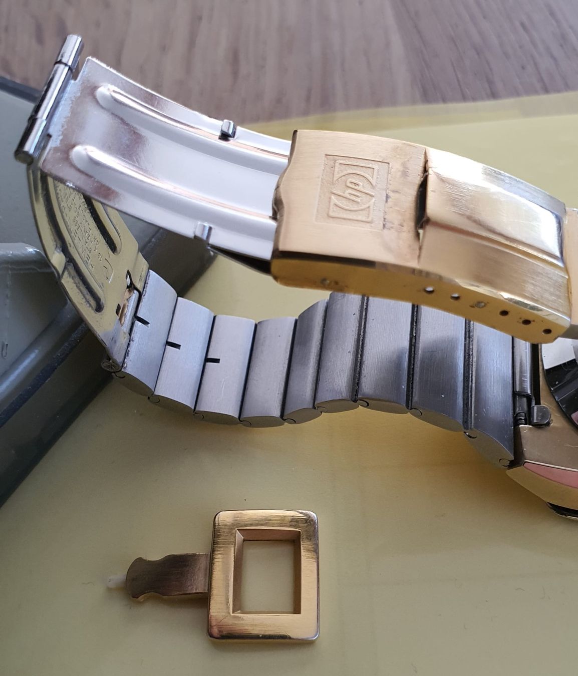 Hewlett Packard Uhren: HP-01 Vintage Calculator Watch 1977 – Gebraucht aus Triesen von Trisuna 7
