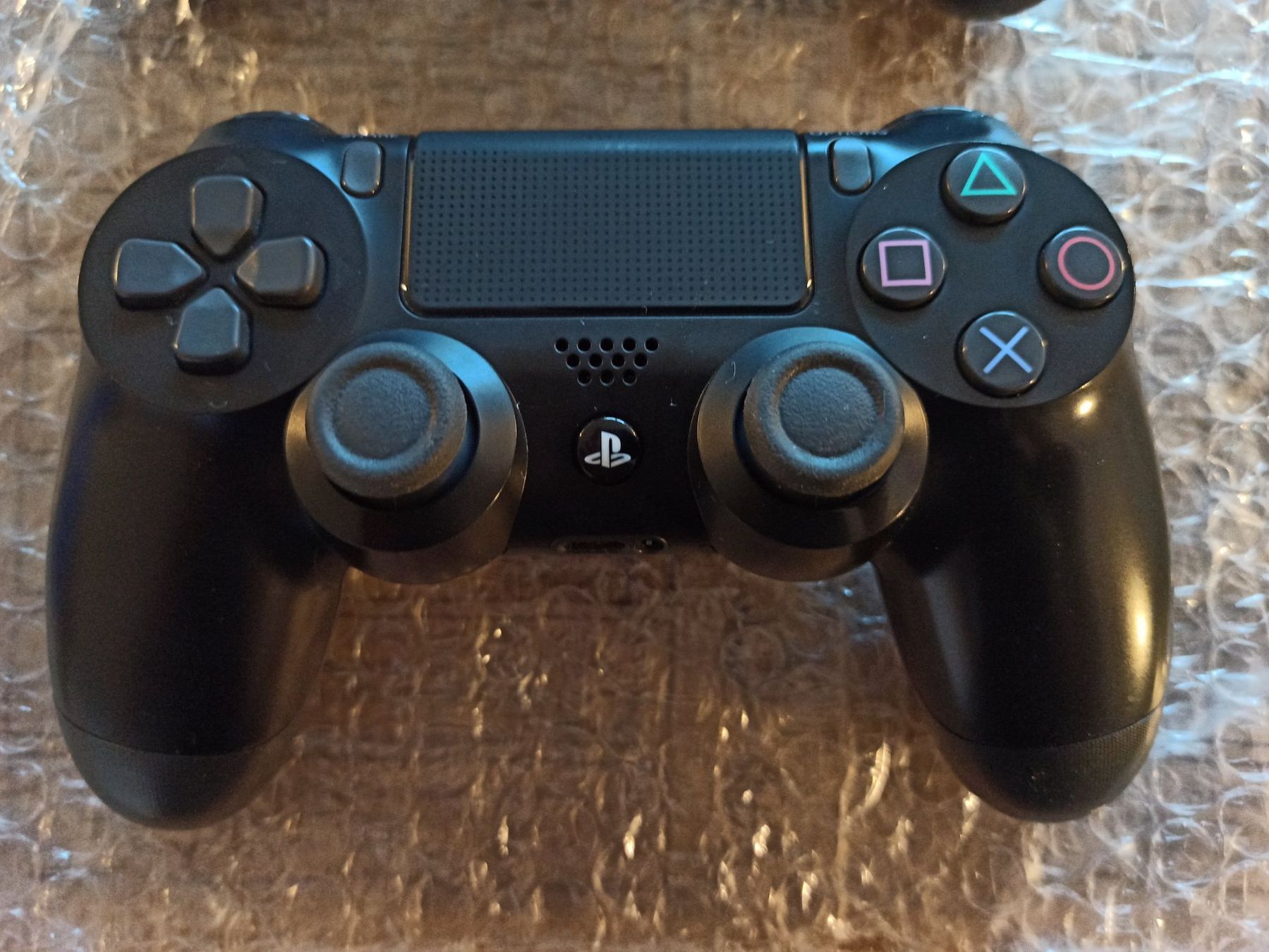 Controller: 2 x Original Controller Sony PS4 Wireless DualShock 4 V2 – Usato da Oberweningen venduto da mar_87mx 2
