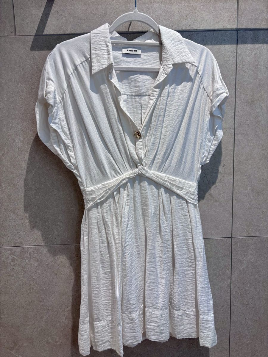 Sandro Robes: Sandro Kleid Weiss Grösse 36 – Neuf (Voir description) à Zollikon par pitpat02 6