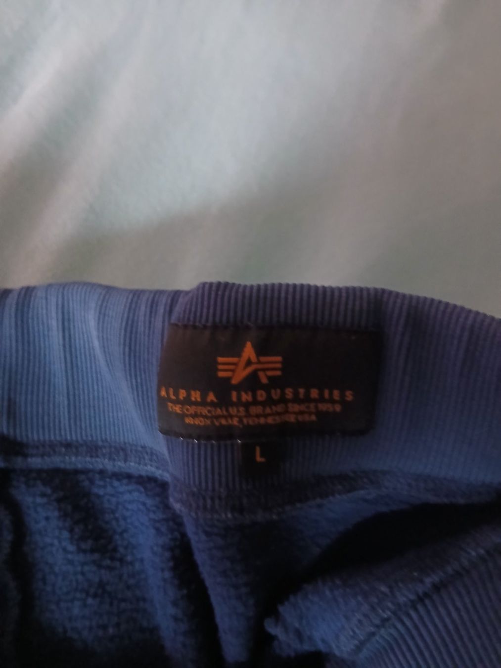 Alpha Industries Hosen: Alpha Industries Trainerhose – Gebraucht aus Oberglatt ZH von Sandro0124 1