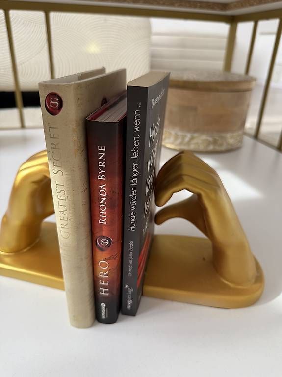 Sculture & Statue: bücherhalter mit 3 bücher  – Usato da Adligenswil venduto da balboa5 1