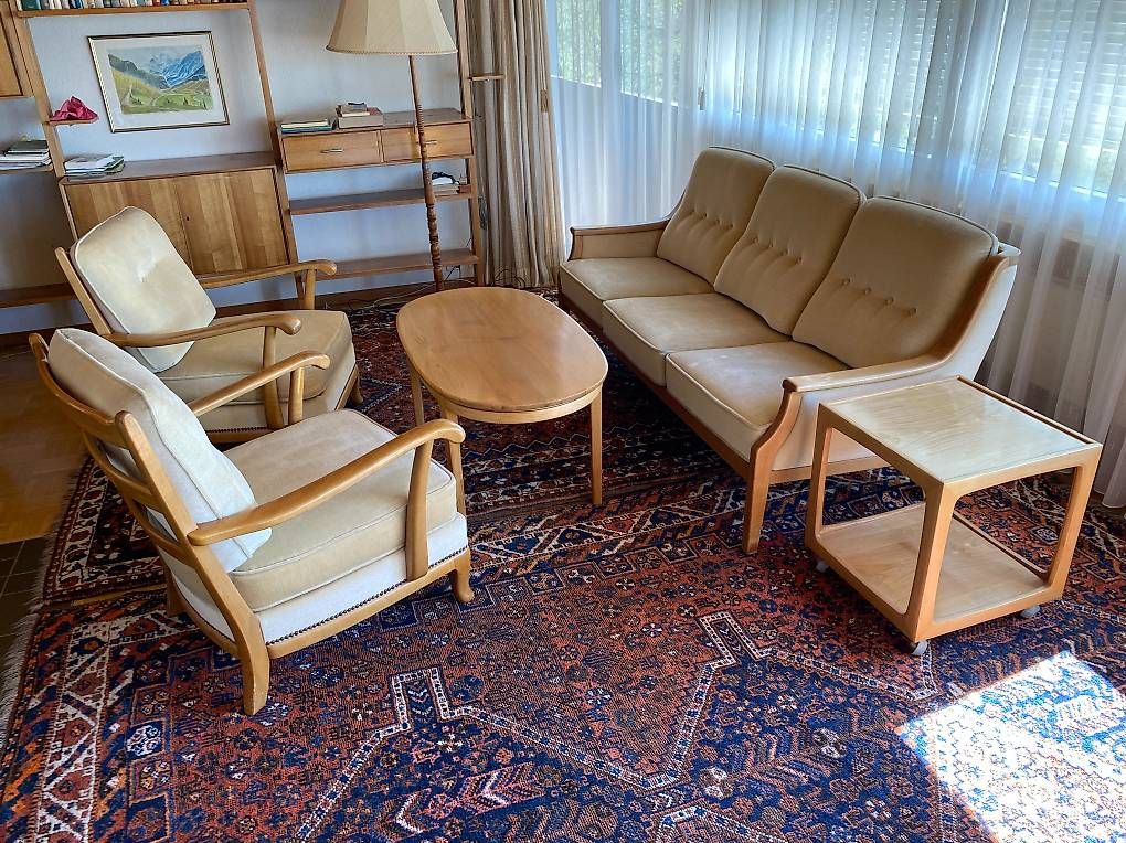 Divani: Elegante Sitzgruppe  – Usato da Konolfingen venduto da Simon.Roth