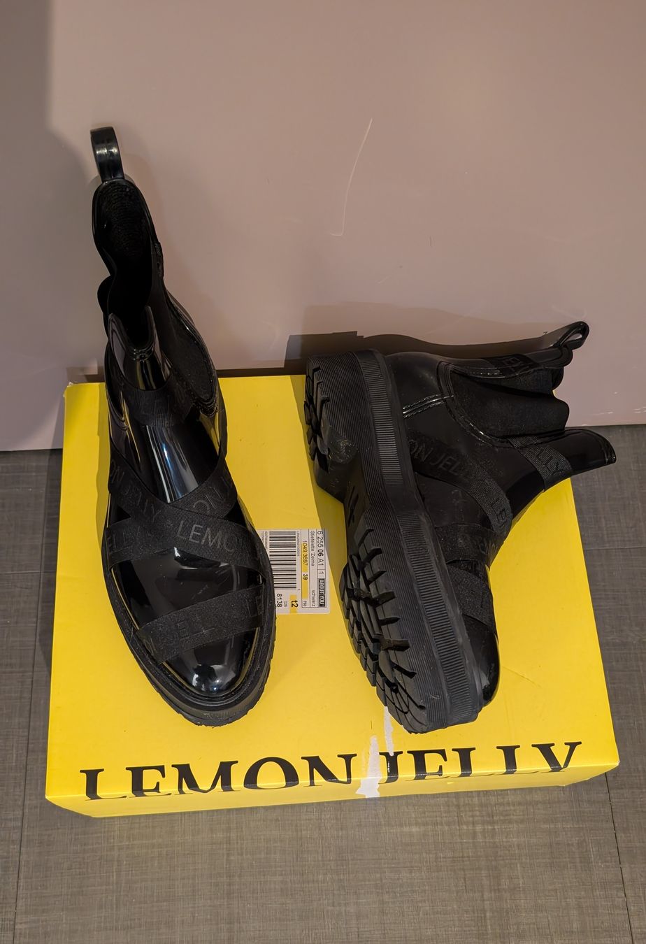 Chaussures femmes: Lemon Jelly Francesca Black Rain Boots, Size 39 – Neuf (Voir description) à Meyrin par att_mgj5 3